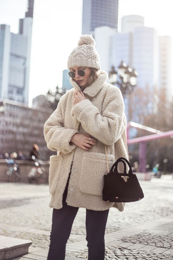 افكار ستايلات لتنسيق ال teddy bear coat 21