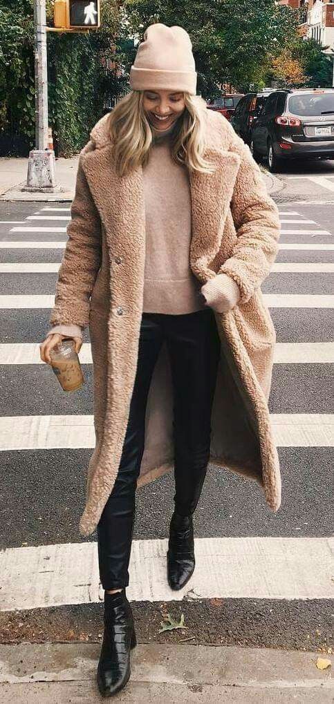 افكار ستايلات لتنسيق ال teddy bear coat 23