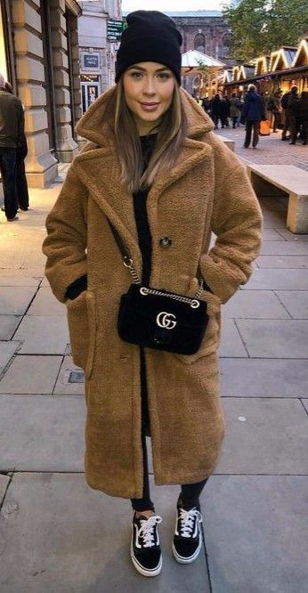 افكار ستايلات لتنسيق ال teddy bear coat 26
