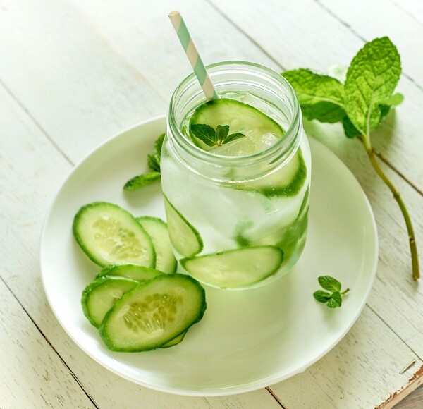 مشروبات لبشرة نضرة 6