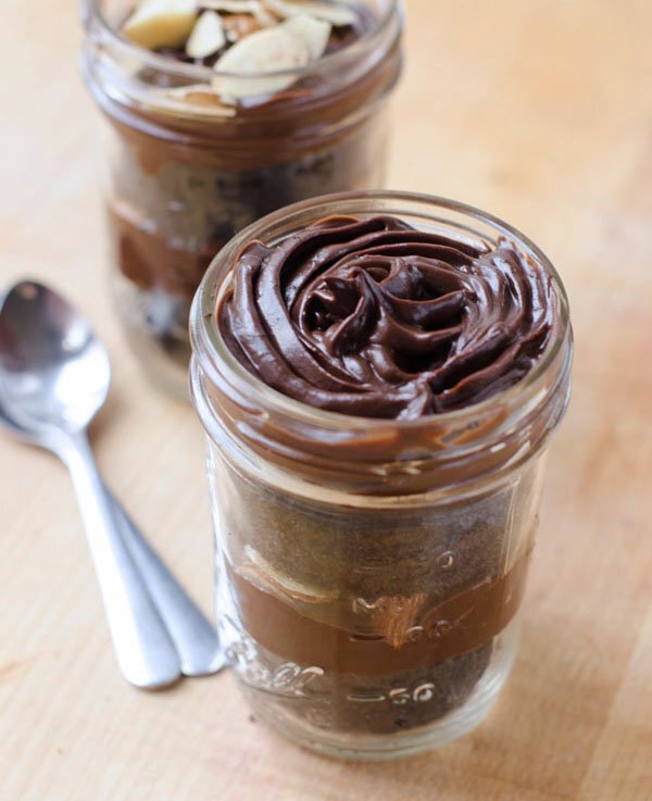 chocolate cake in a jar 2