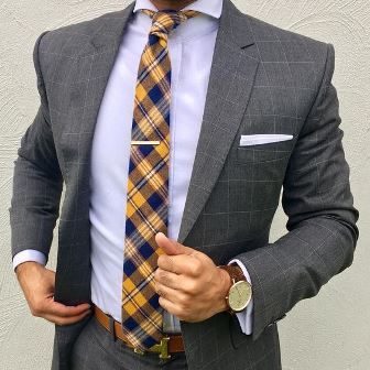 استايل هدوم رجل برج الدلو 4
