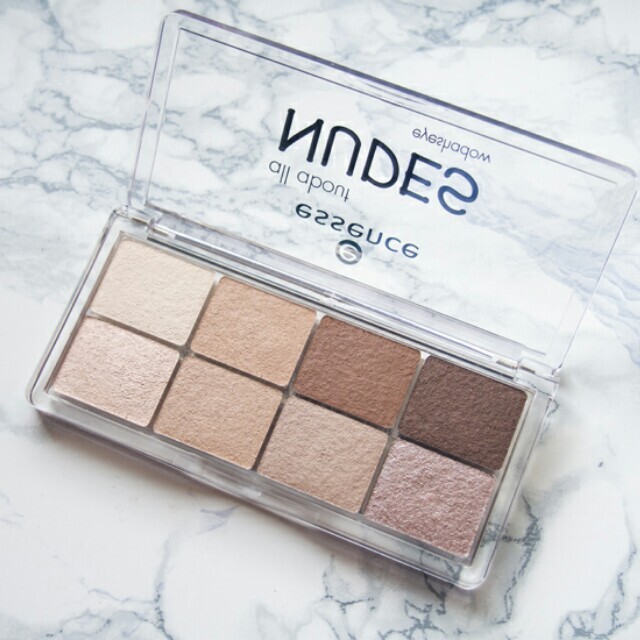 باليت آي شادو اول اباوت نودز Essence All About Nudes Eyeshadow