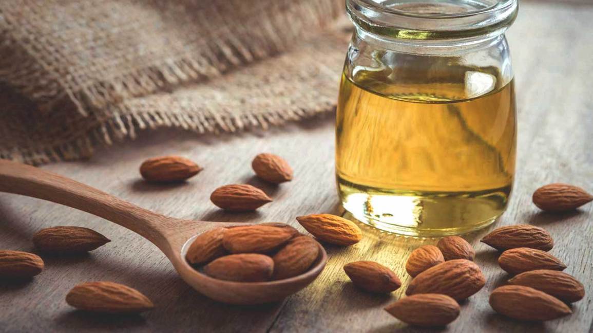 فوايد وضع الزيت على السرة 6