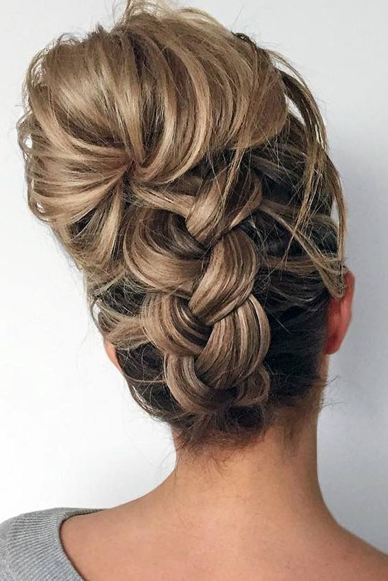 upside down braid bun 3