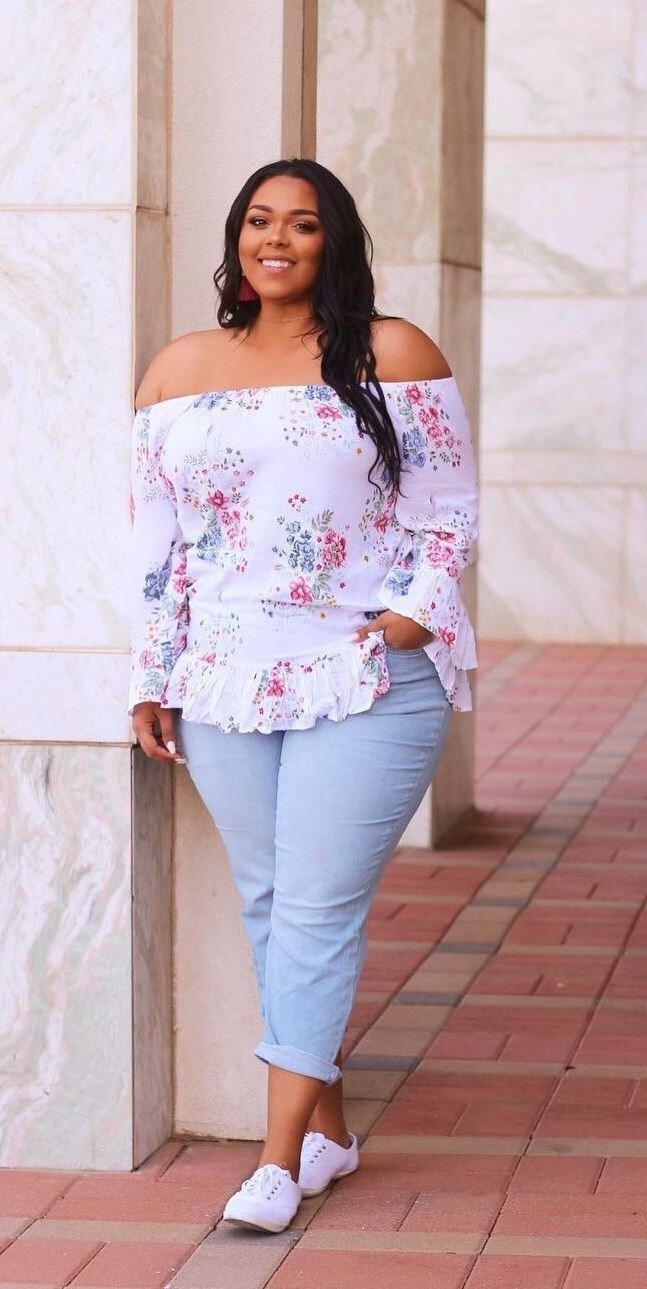 افكار لوك plus size للصيف 11
