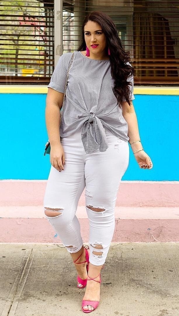 افكار لوك plus size للصيف 25