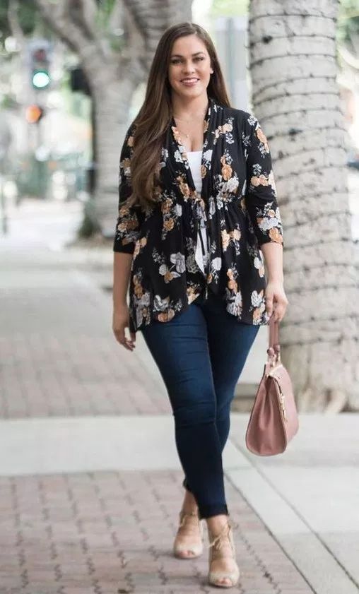 افكار لوك plus size للصيف 35