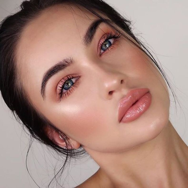 افكار مكياج طبيعي للصيف 23
