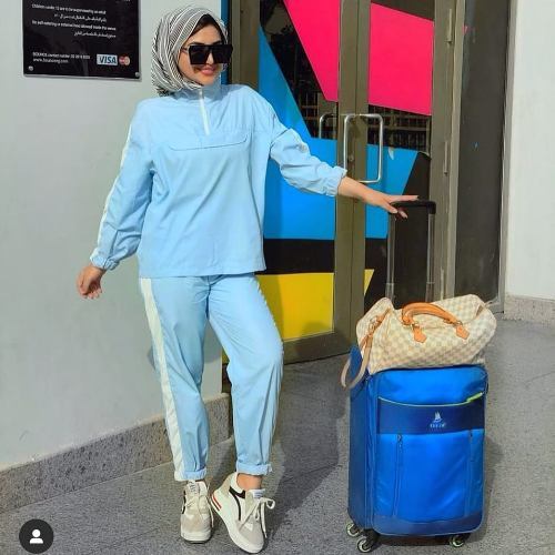 sweatsuits traveling style