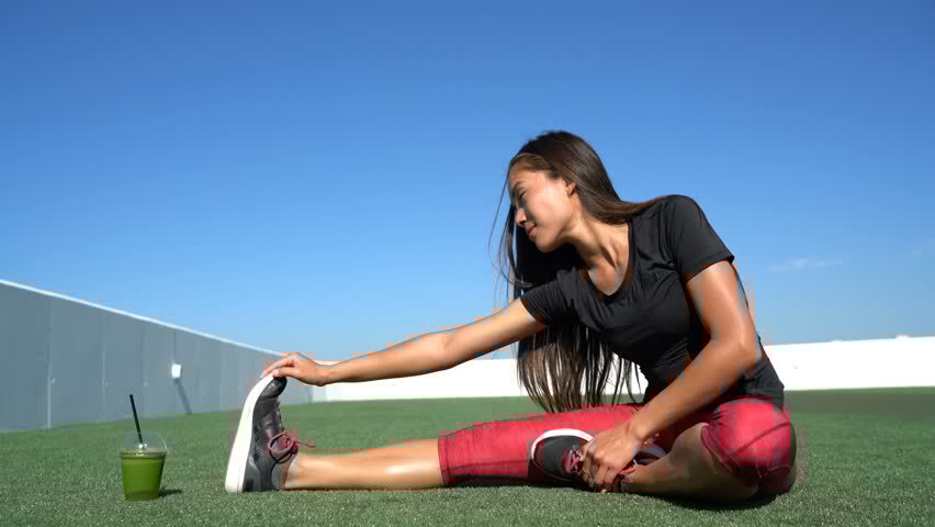 أفضل 4 تمرينات شد للرجل foot stretches لازم تعمليهم كل يوم