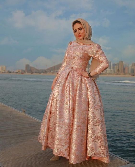فساتين الخطوبة للمحجبات 17