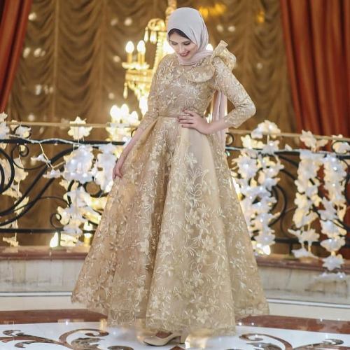 فساتين الخطوبة للمحجبات 8