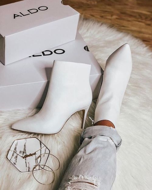 aldo white boots 1