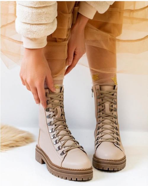 Ankle Boots 2