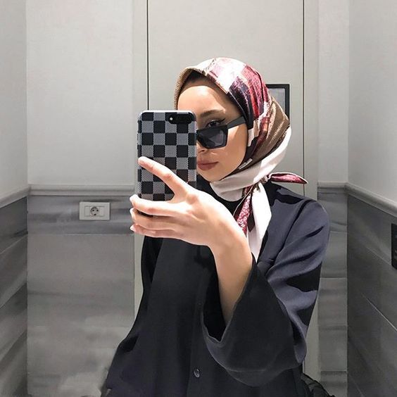 افكار ستايلات للحجاب المطبوع 8