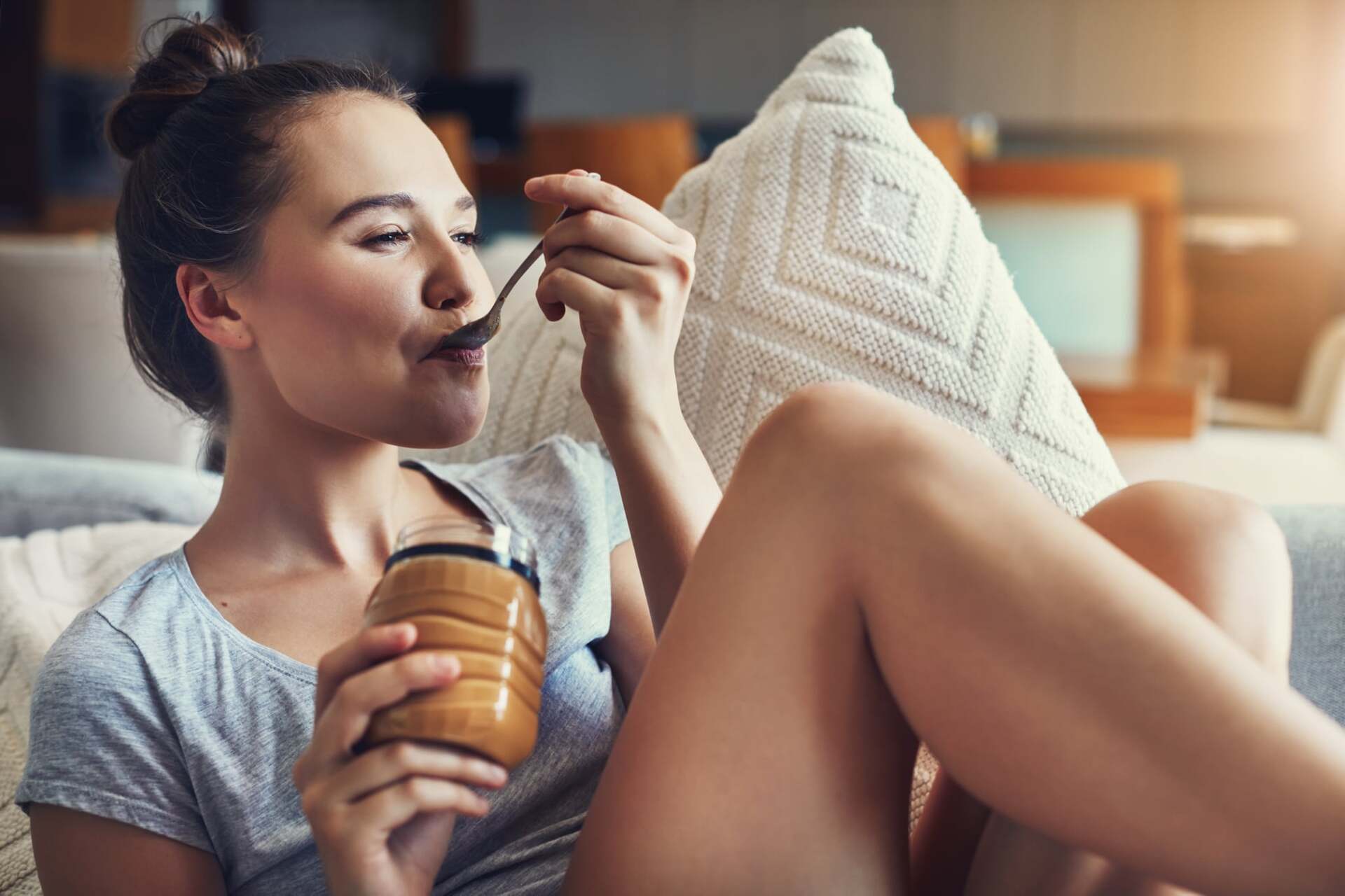 9 اسباب هيخلوكي تبدأي تاكلي زبدة الفول السوداني