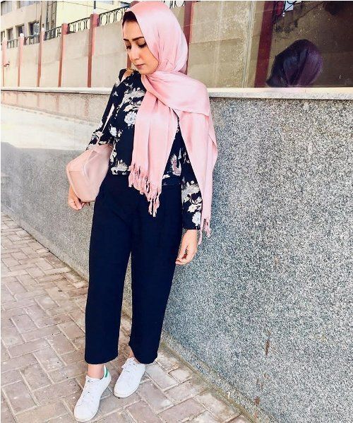افكار لتنسيق ال slouchy pants مع الحجاب 29