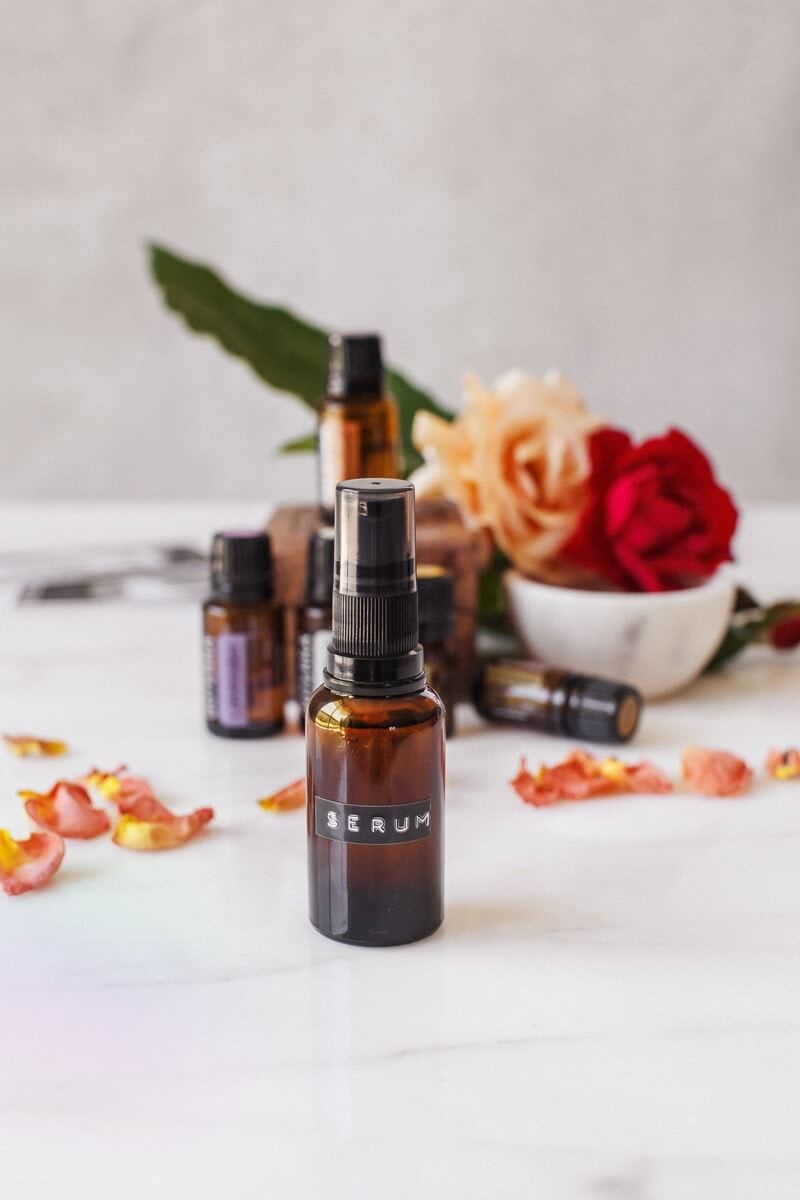 طرق عمل سيروم للشعر 2