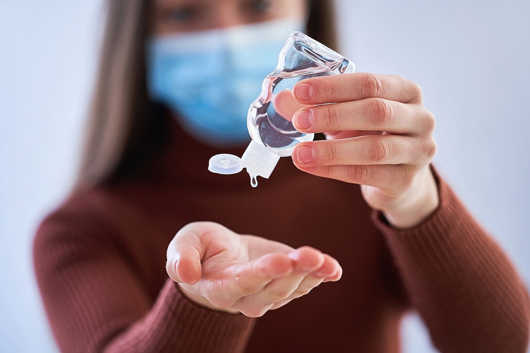 7 حاجات ممكن تحصل لجسمك لو استخدمتي مطهر الايدين زيادة عن اللزوم
