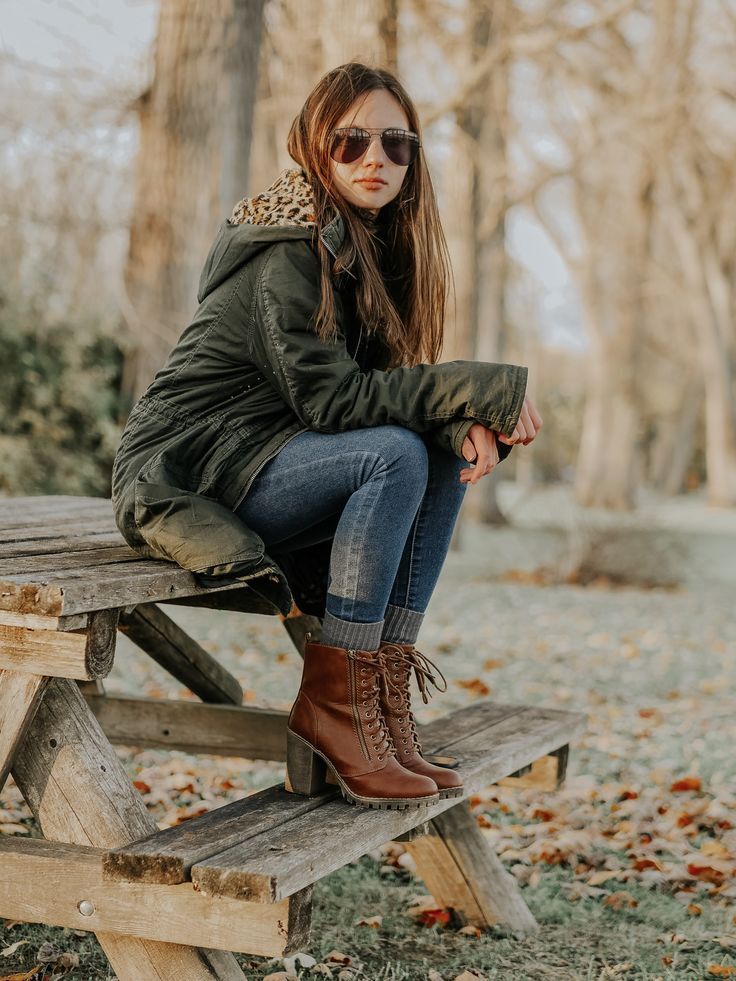 combat boots 40