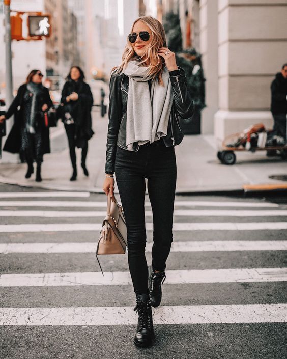 combat boots 6