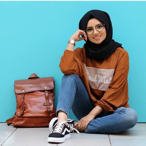 ستايلات للمحجبات مناسبة للجامعة 18