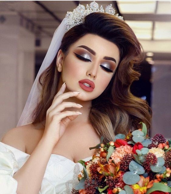 مكياج الفرح المناسب ليكي 15