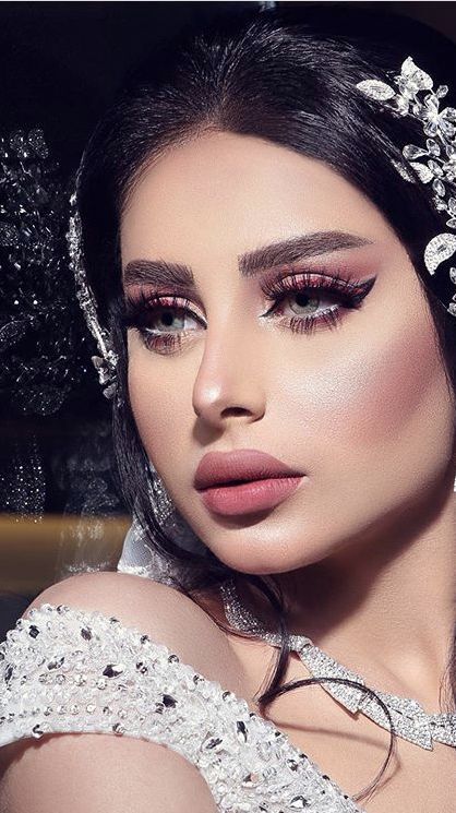 مكياج الفرح المناسب ليكي 29