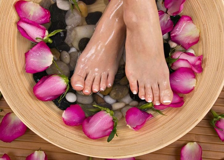 وصفة لتنعيم كعب الرجل 2