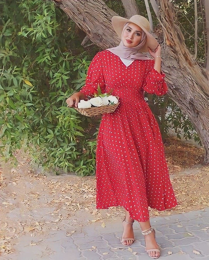 الفساتين المنقطة والمطبوعة للصيف 17