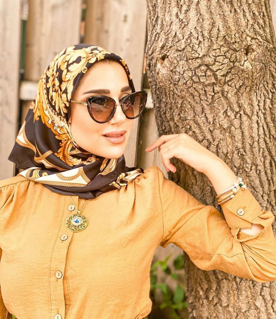 افكار لتنسيق العقد الطويل مع اللبس الكاجوال 21