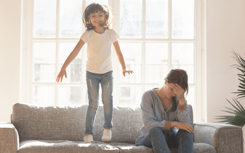 تصرفات بيعملوها الأهل بتسبب سلوك سيء عند الأطفال.. اعرفي إيه هي واتجنبيها