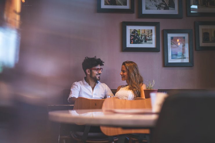 علامات تقولك ان في كيميا بينك وبين شريكك 3