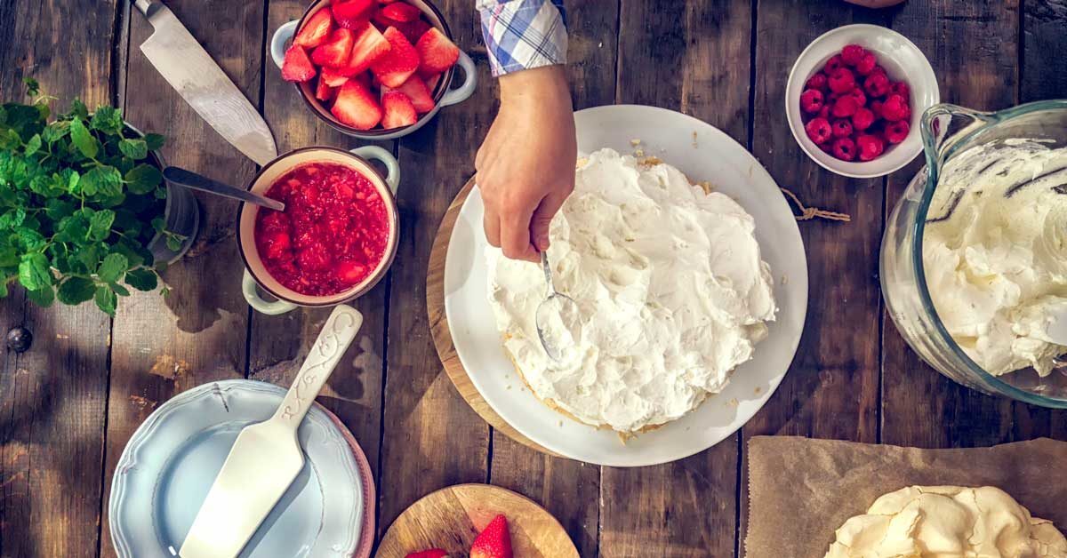 طرق عمل الكريمة من اللبن 2