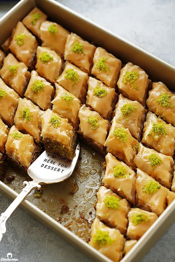 طريقة عمل البقلاوة 3