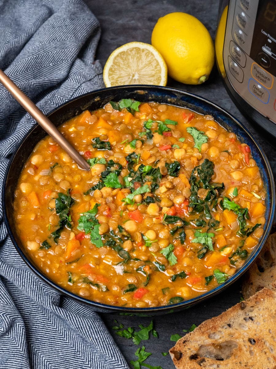 طريقة عمل شوربة الحريرة 2