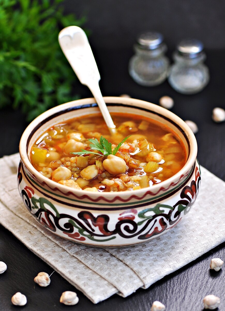 طريقة عمل شوربة الحريرة 3