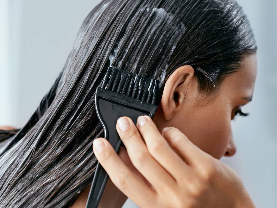 نصايح عند صبغ الشعر في البيت 3