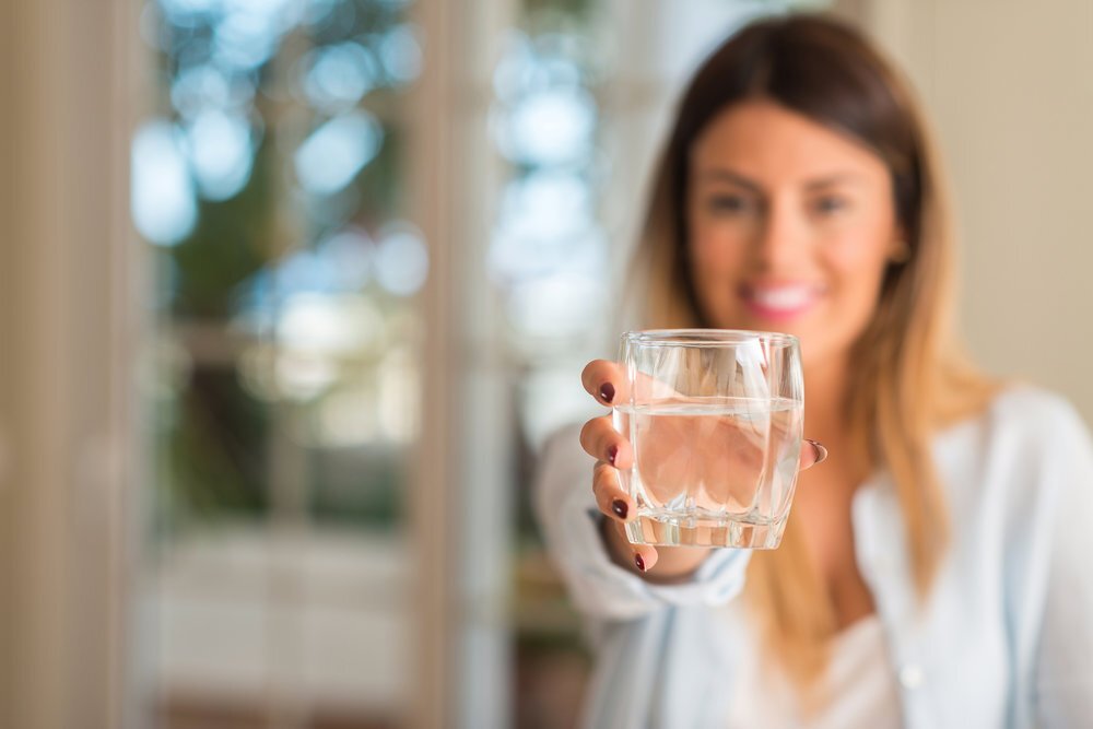 طرق التخلص من تقشير حروق الشمس 8
