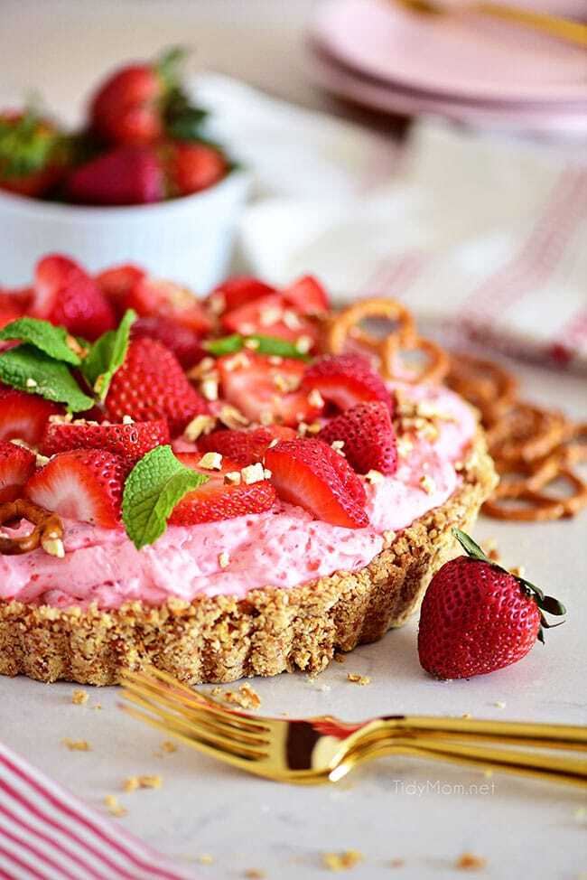 فطيرة بريتزل فراولة 4