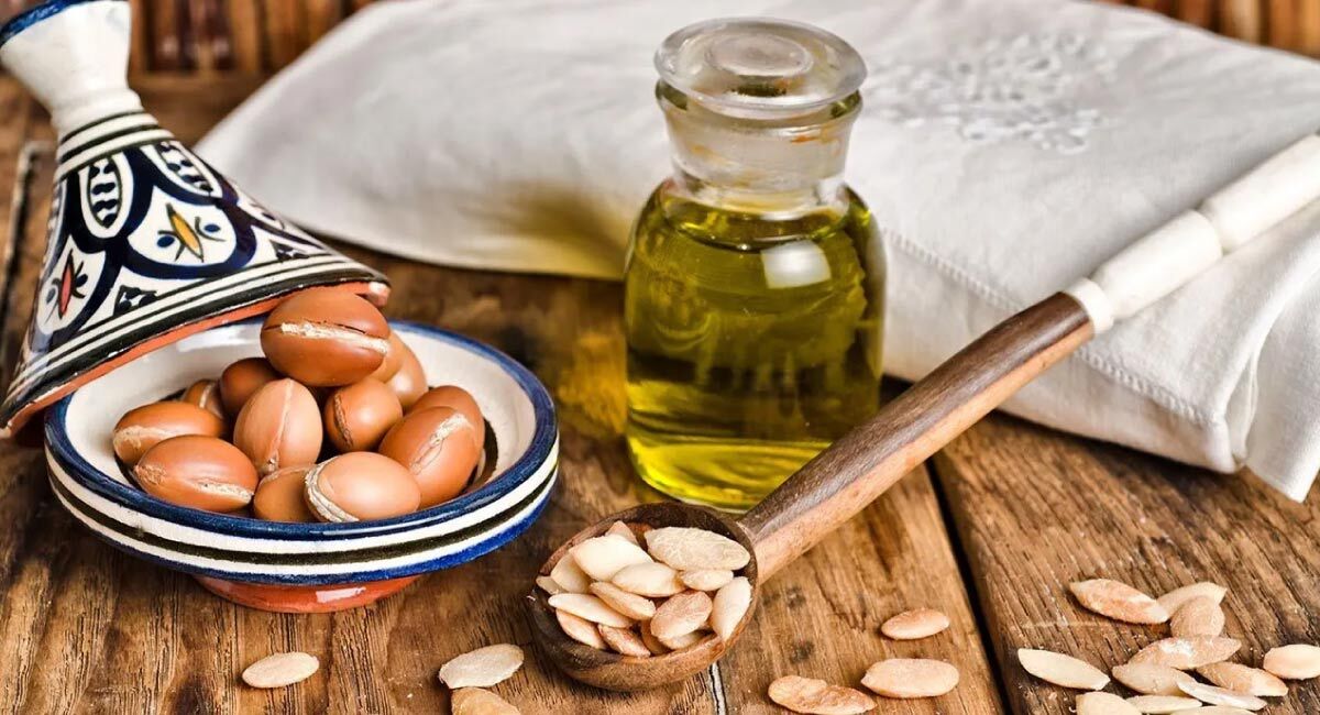 زيوت لتكثيف الشعر 2