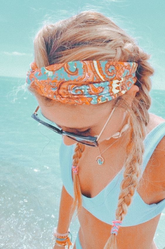 تسريحات شعر باستخدام السكارف والباندانا 34