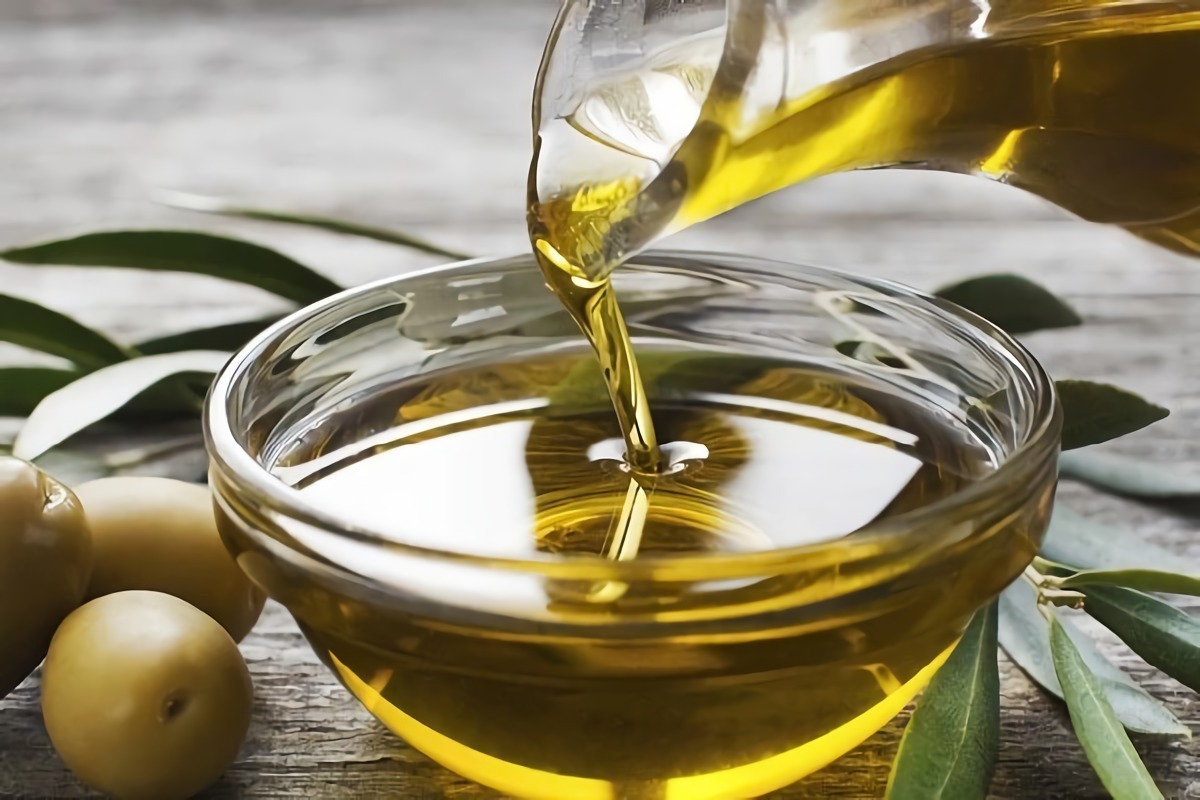 افضل الطرق لازالة الماسكارا 6