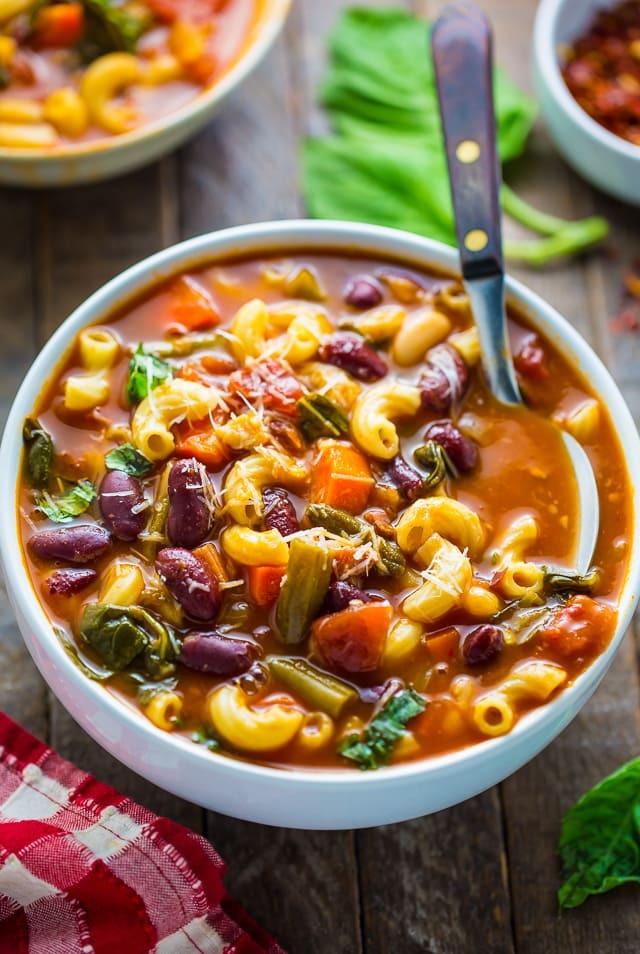 شوربة مينستروني الايطالية 3