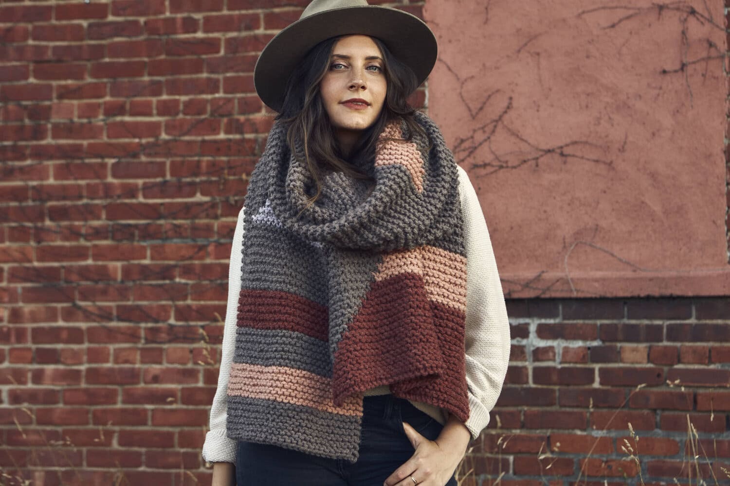 طرق مختلفة تلبسي بيهم البلانكيت سكارف Blanket Scarf