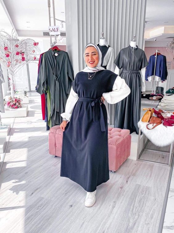 تنسيق الفساتين من غير اكمام للمحجبات 36 1