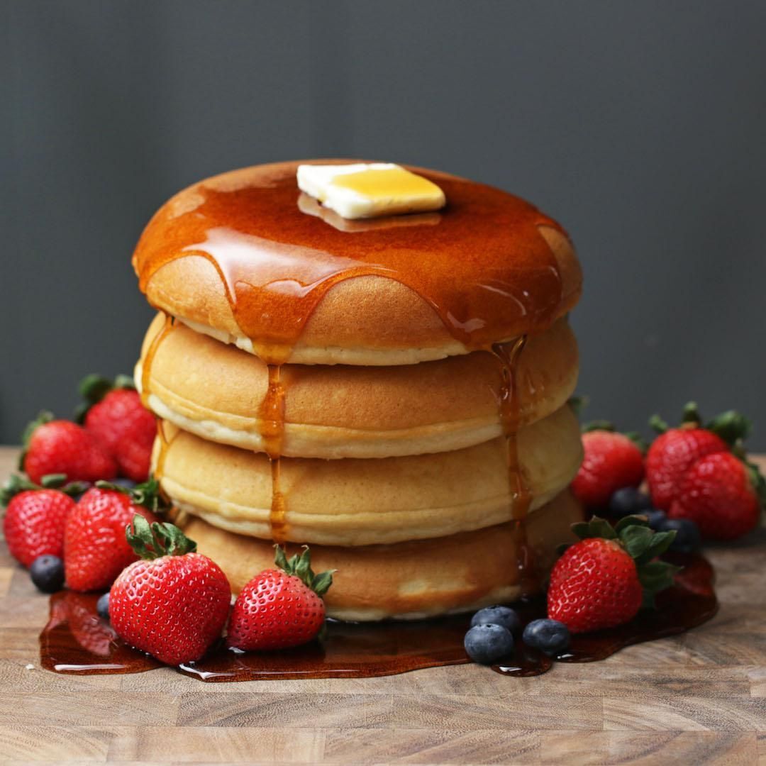طريقة عمل البان كيك الهش Fluffy Pancakes