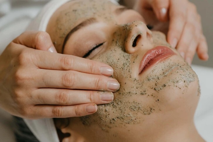 منتجات تجميل جديدة 4