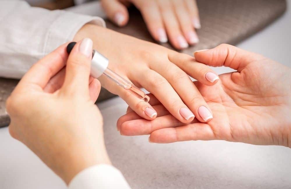 تقوية الاظافر بشكل طبيعي 8